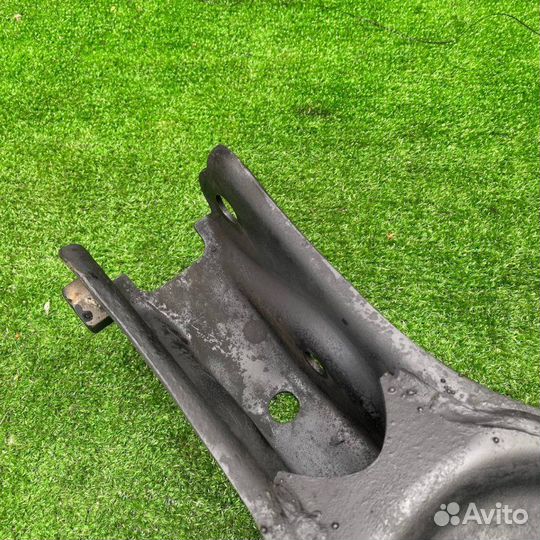 Рычаг подвески нижний задний правый Suzuki Escudo