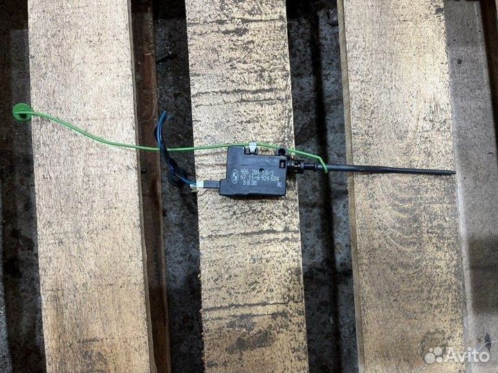 Активатор лючка бензобака Bmw 1 E87 N45B16 2005