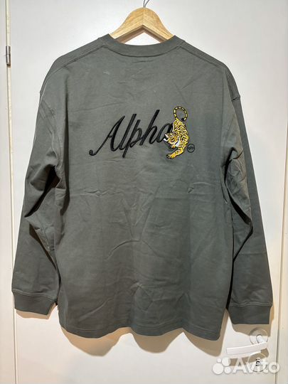 Свитшот лонгслив Alpha Industries