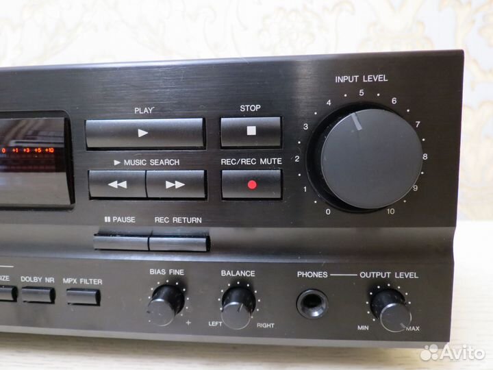 Кассетная дека Denon DRS-610. Отличное состояние