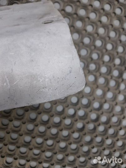 Защита глушителя верхняя Man TGA, Man TGS, Man TGX