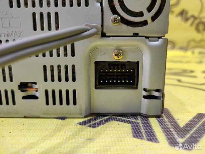 Магнитола Subaru Forester SF5 EJ205 19.04.2000