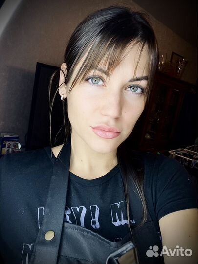 Маникюр с покрытием гель-лаком