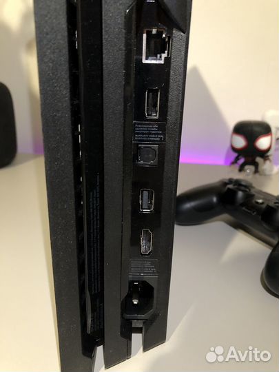 Sony playstation 4 PS4 pro 1tb с играми