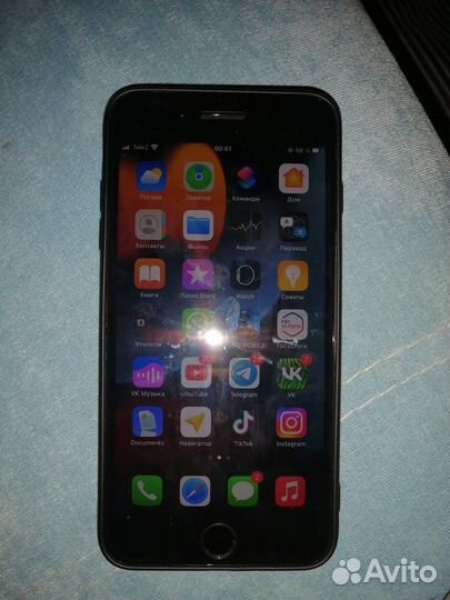 Телефон iPhone 7 plus 128 гб