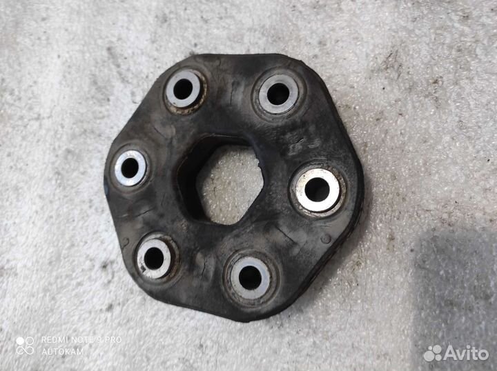 Муфта карданного вала Nissan Fuga