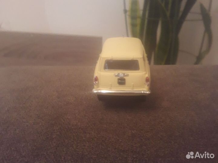 Модель автомобилягаз 22 4на4для Брежнева