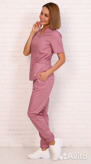 Медицинский костюм женский Р-р:44,46