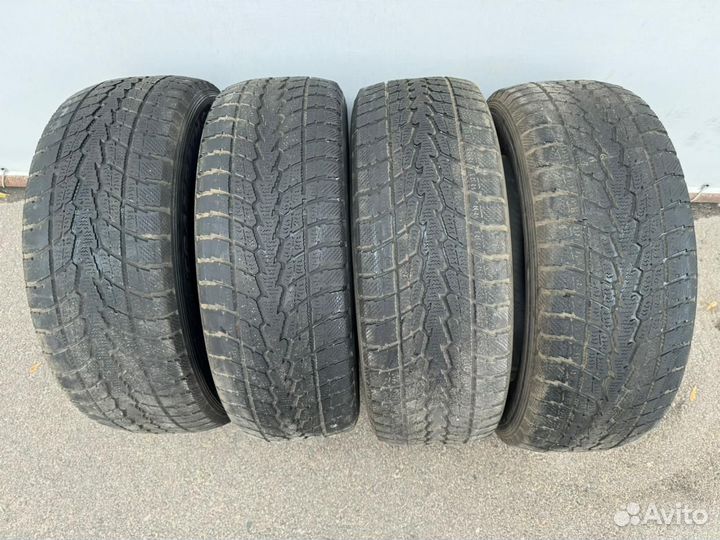 Toyo Winter Tranpath S1 225/60 R17