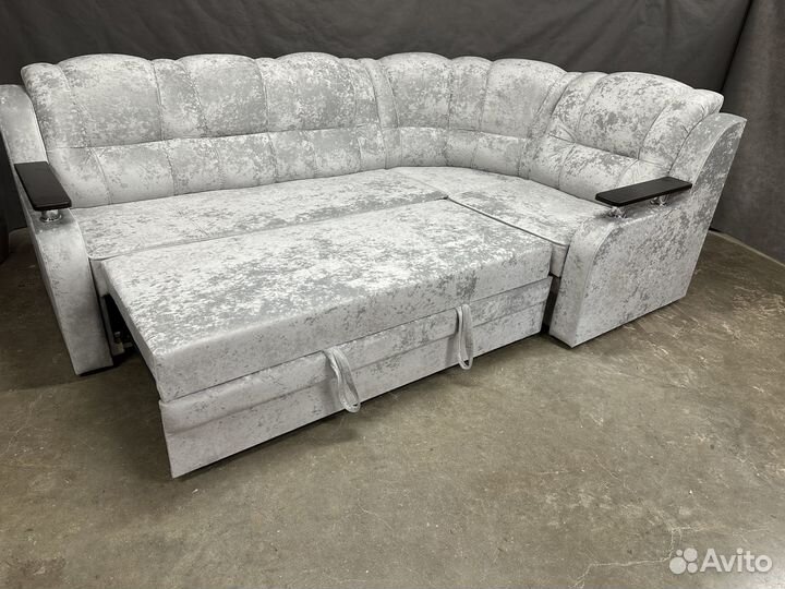 Угловой диван