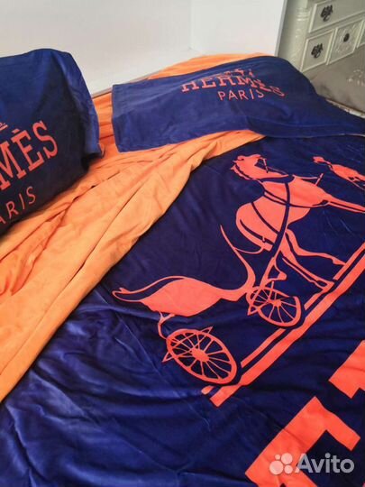 Постельное белье Hermes, велюр, евро, новое