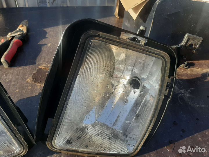 Противотуманные фары на Dodge Ram 4