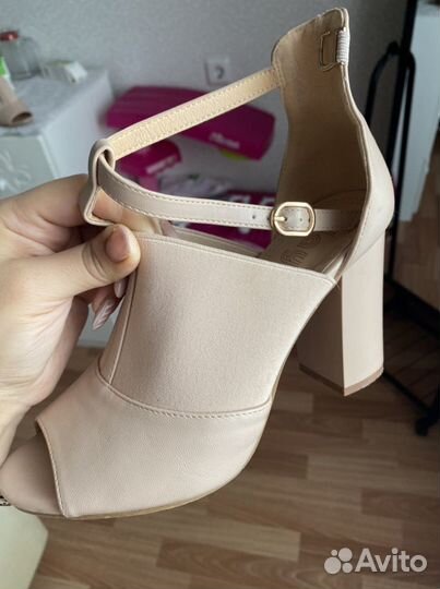 Туфли женские