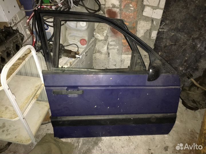 Дверь Фольксваген пассат b3