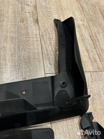 Брызговики toyota camry 70