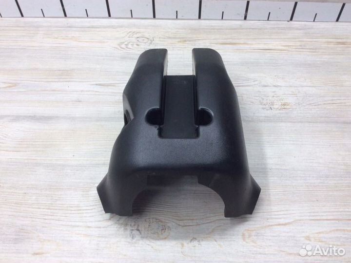 Кожух рулевой колонки Mitsubishi Pajero/Montero