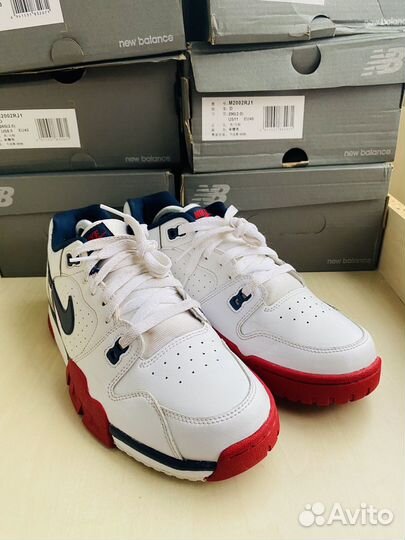 Кроссовки nike air trainer 1