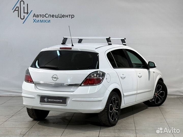 Opel Astra 1.6 МТ, 2013, 160 000 км