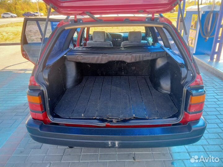 Volkswagen Passat 1.8 МТ, 1990, 350 000 км
