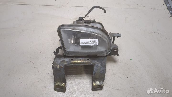 Фара противотуманная Mercedes CLK W208, 2000