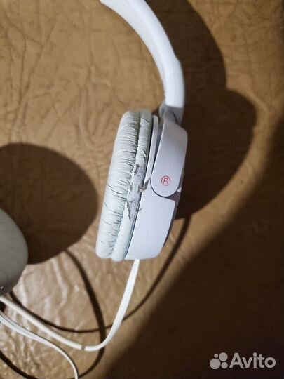 Наушники Sony MDR-ZX110