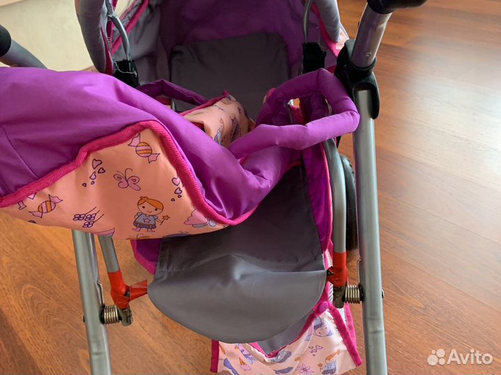 Коляска для кукол