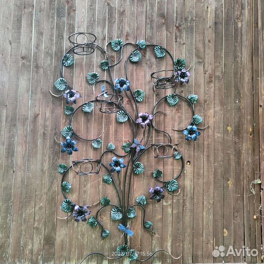 Подставка для цветов настенная