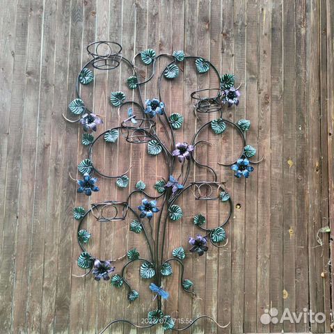 Подставка для цветов настенная