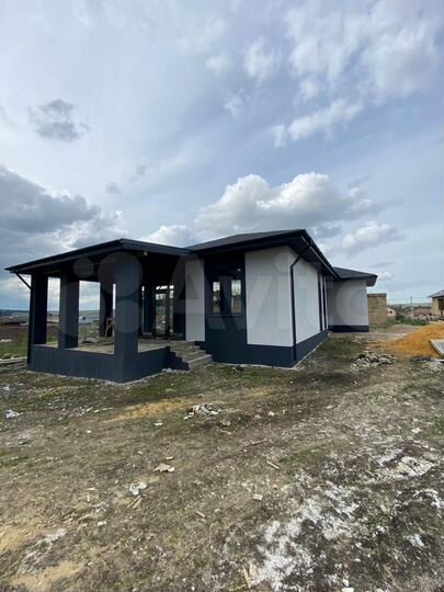 Дом 170 м² на участке 6 сот.