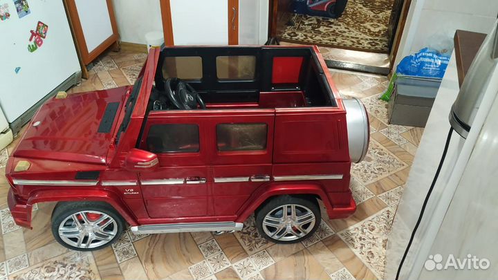 Детский электромобиль