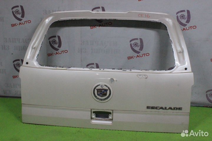 Дверь багажника Cadillac Escalade GMT800