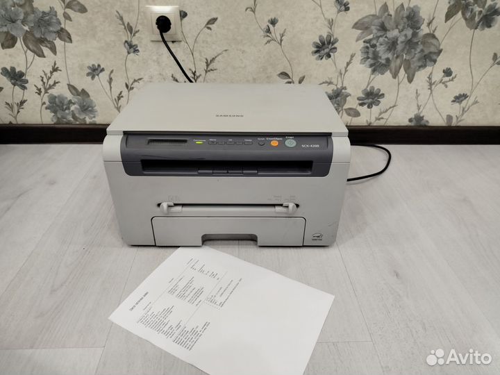 Принтер ксерокс сканер Samsung scx4200 мфу