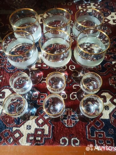 Хрустальные стаканы, фужеры, бокалы и рюмки