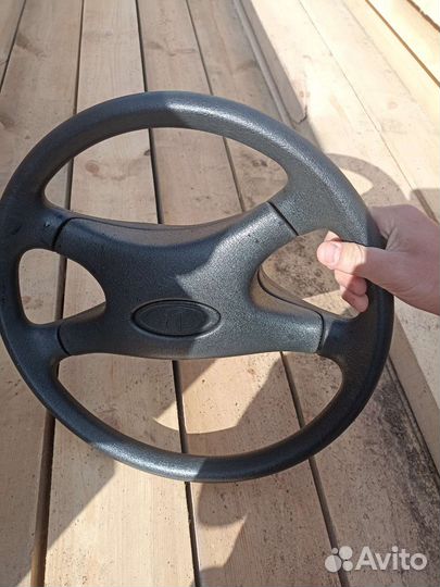 Продам руль от ваз 2107 новый