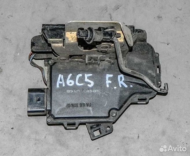 Замок двери передней правой Audi A6 C5