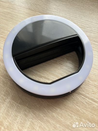 Кольцевая лампа для селфи