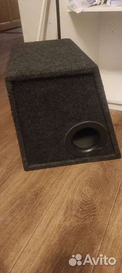 Продам сабвуфер Алпайн 12 в коробе