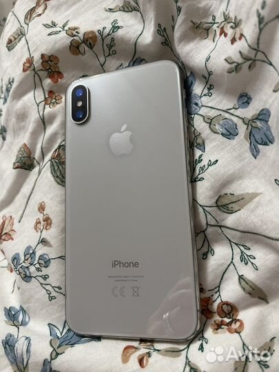 iPhone 10 64 гб