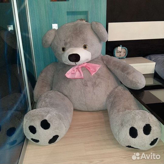 Большие плюшевые медведи