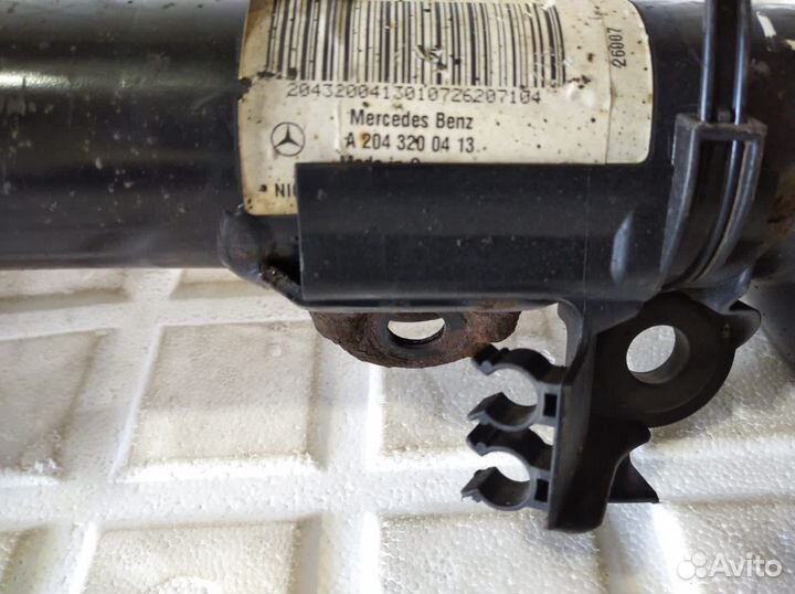 Стойка амортизатора Mercedes w204