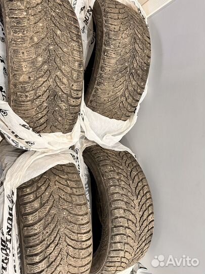 Nokian Tyres Hakkapeliitta 9 245/45 R18