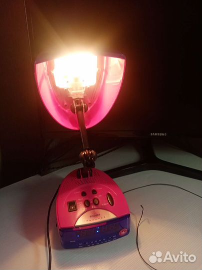 Радиочасы Vitek Winx WX-4051 MS