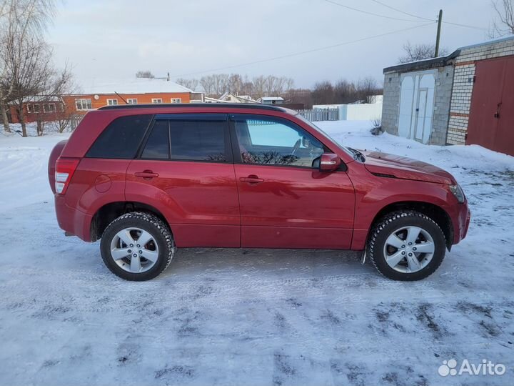 Suzuki Grand Vitara 2.4 AT, 2011, 182 500 км