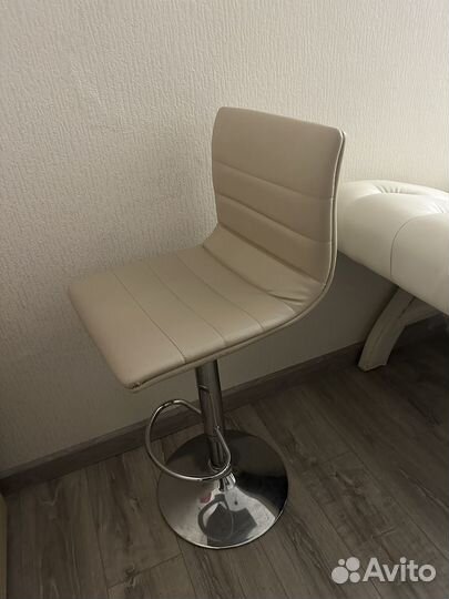 Барный стул