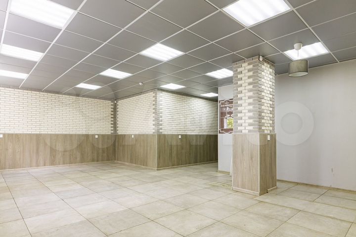 Сдам торговое помещение, 100.7 м²