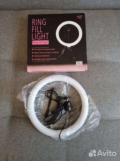 Кольцевая лампа с штативом 2.10 новая