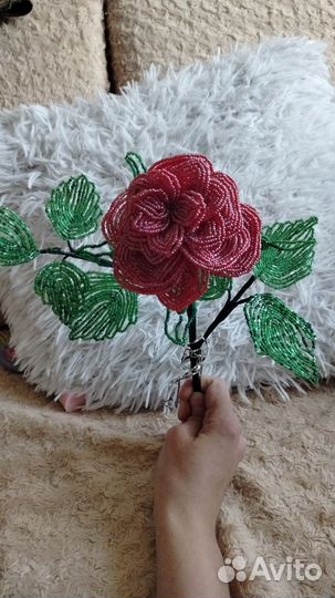 Цветы из бисера