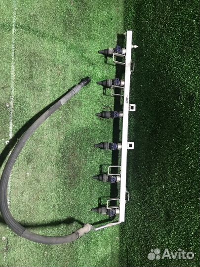 Топливная рампа Bmw X5 E53 M54B30 2000