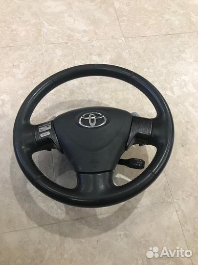 Руль toyota corolla 150