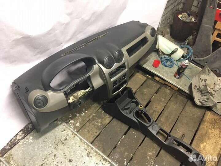 Торпедо Renault Logan 1 фаза 2